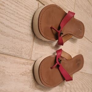 Coach Red and Tan Sandals In A Size 10